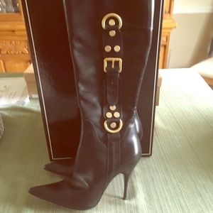 Cesar’s Paciotti boots